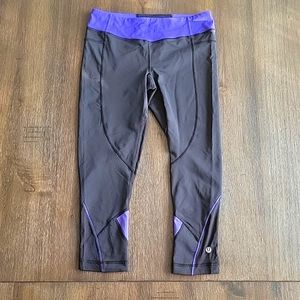 Lululemon Athletica Run Legging 3/4 Crop - Size 6